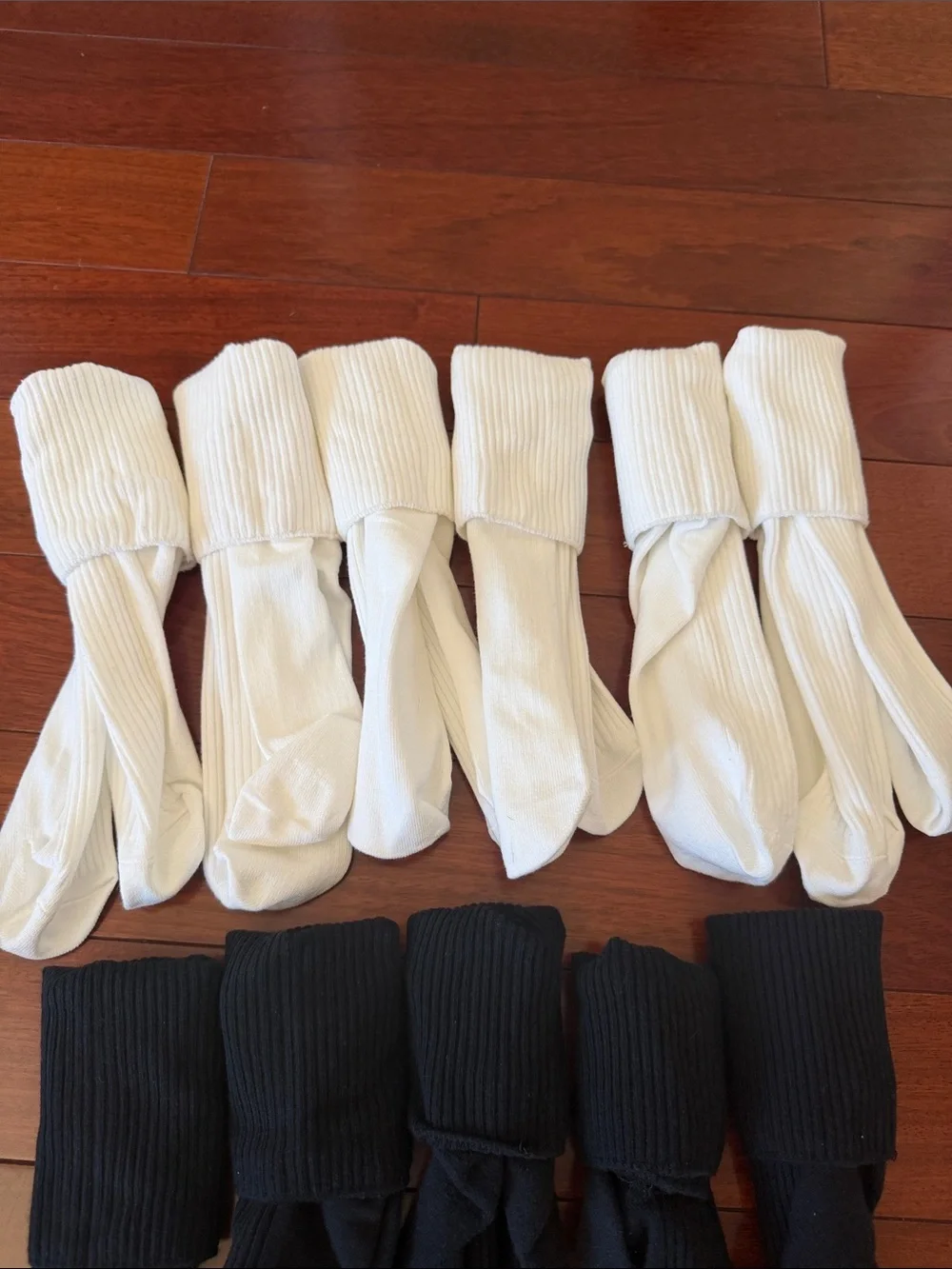Women's Classic Crew Socks - White, Black & Green